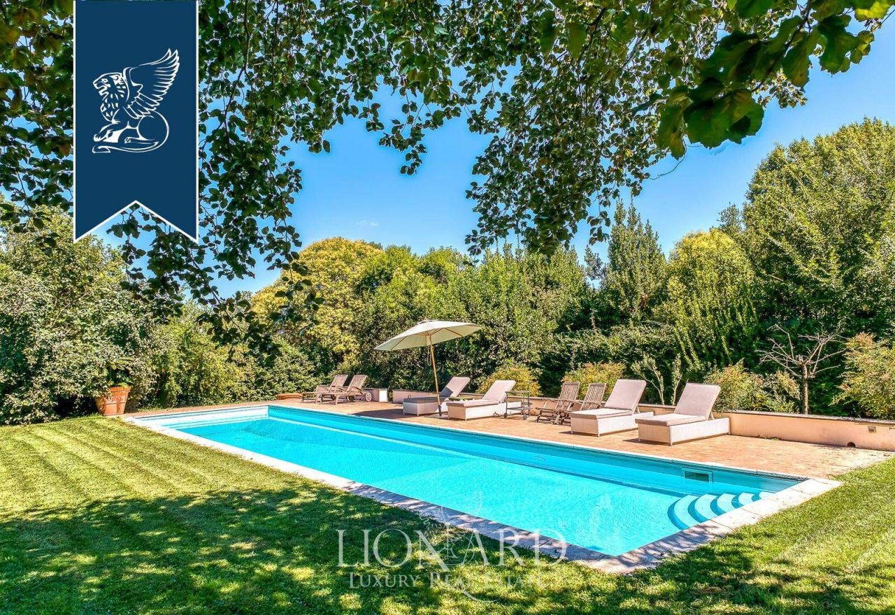 Вилла в Риме, Италия, 850 м² - фото 5