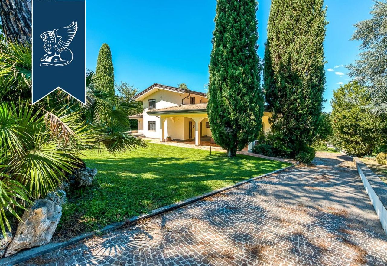 Вилла в Риме, Италия, 850 м² - фото 8