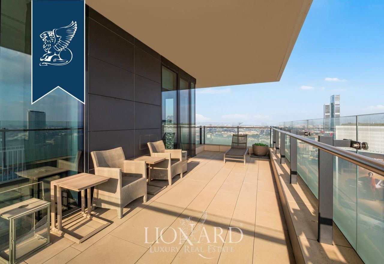 Апартаменты в Милане, Италия, 235 м² - фото 10