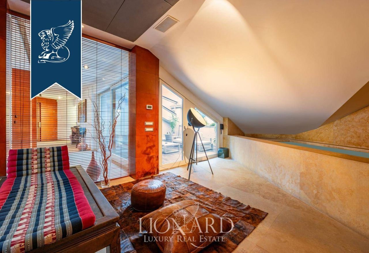 Апартаменты в Милане, Италия, 500 м² - фото 11