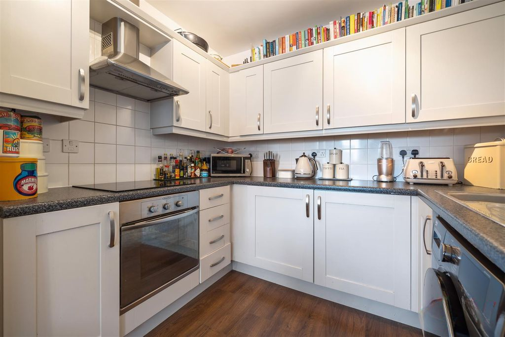 Квартира в Лондоне, Великобритания, 41 м² - фото 13