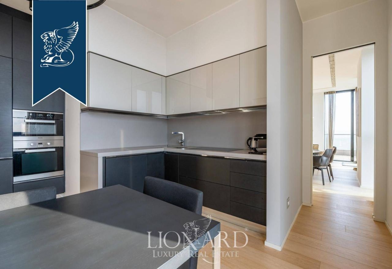 Апартаменты в Милане, Италия, 235 м² - фото 12