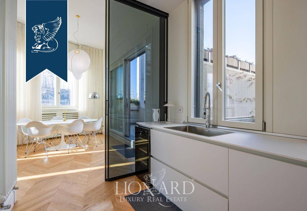 Апартаменты в Милане, Италия, 130 м² - фото 14