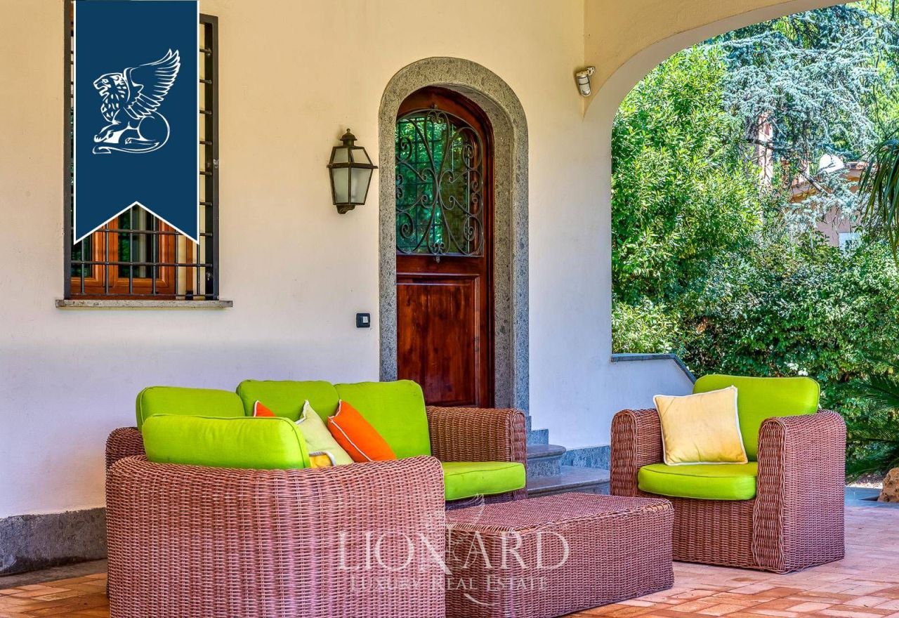 Вилла в Риме, Италия, 850 м² - фото 15