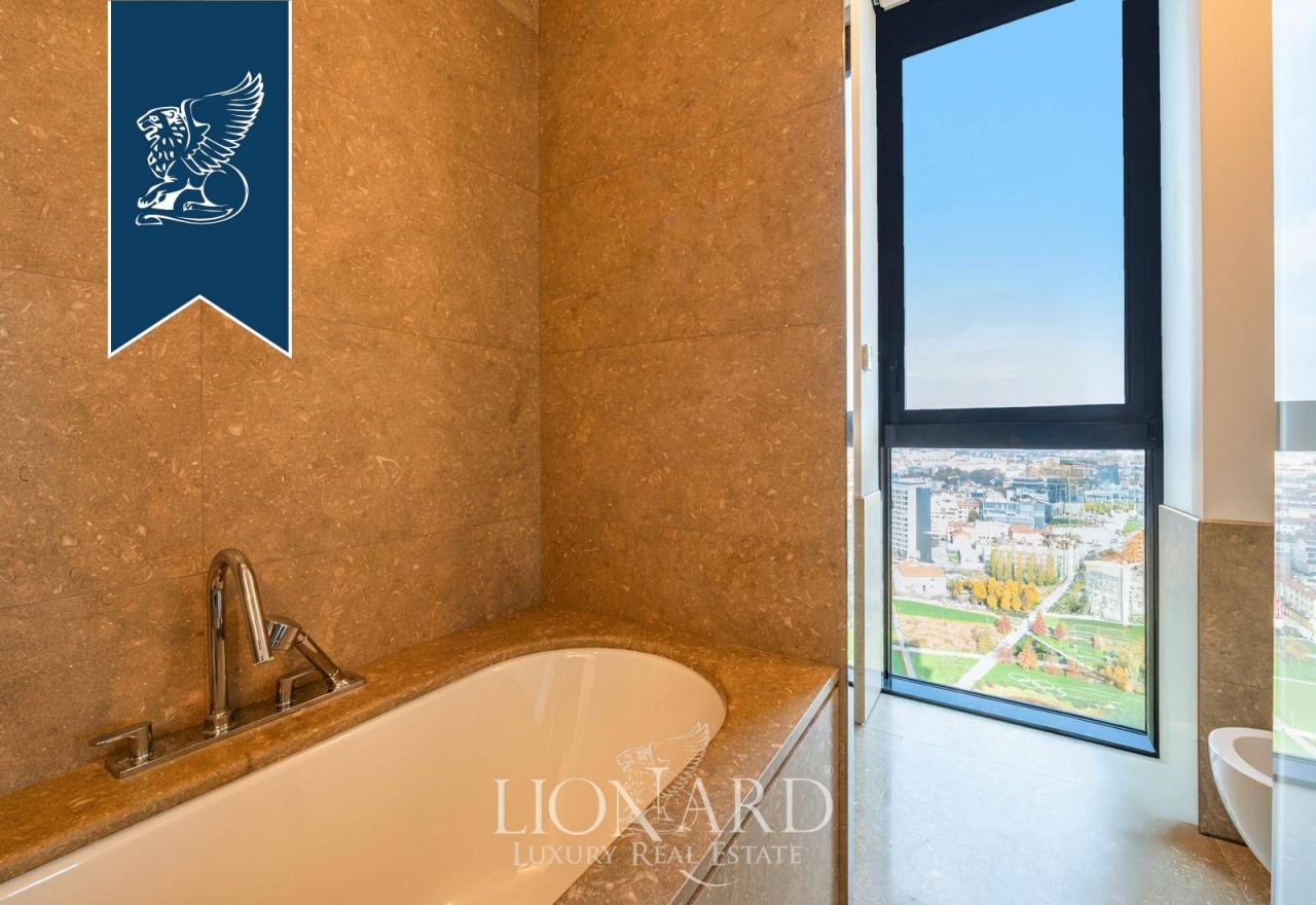 Апартаменты в Милане, Италия, 235 м² - фото 16