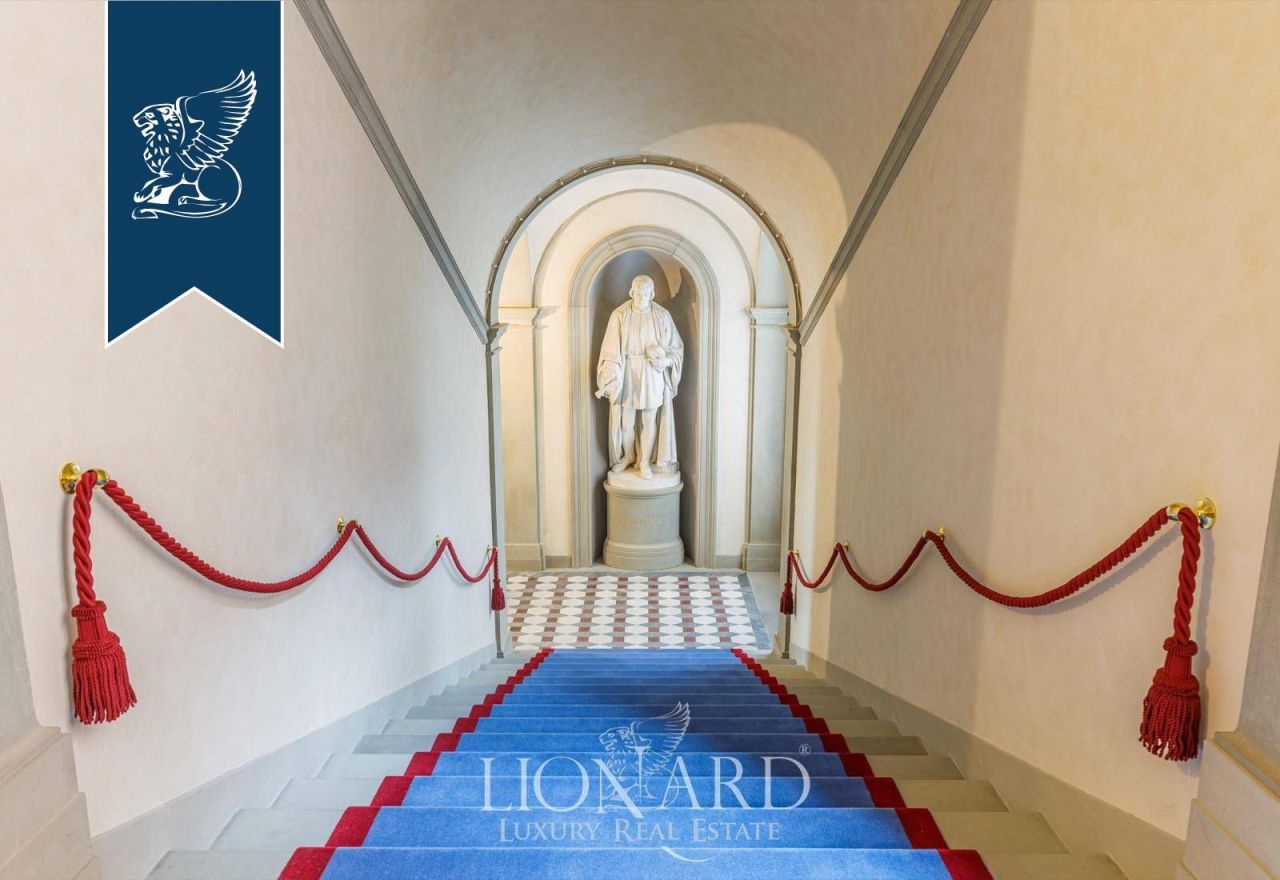 Дом во Флоренции, Италия, 5 500 м² - фото 16