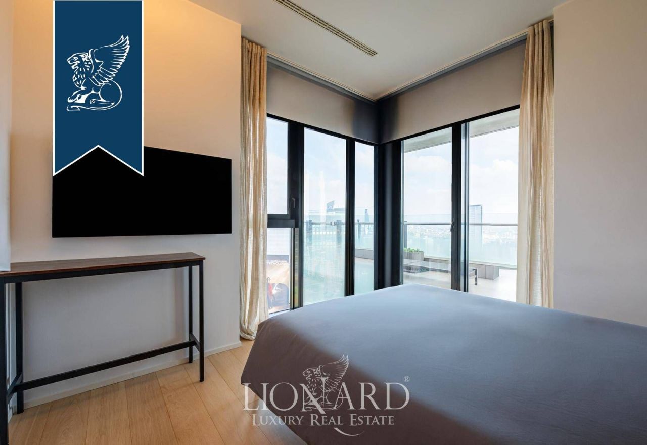 Апартаменты в Милане, Италия, 235 м² - фото 17