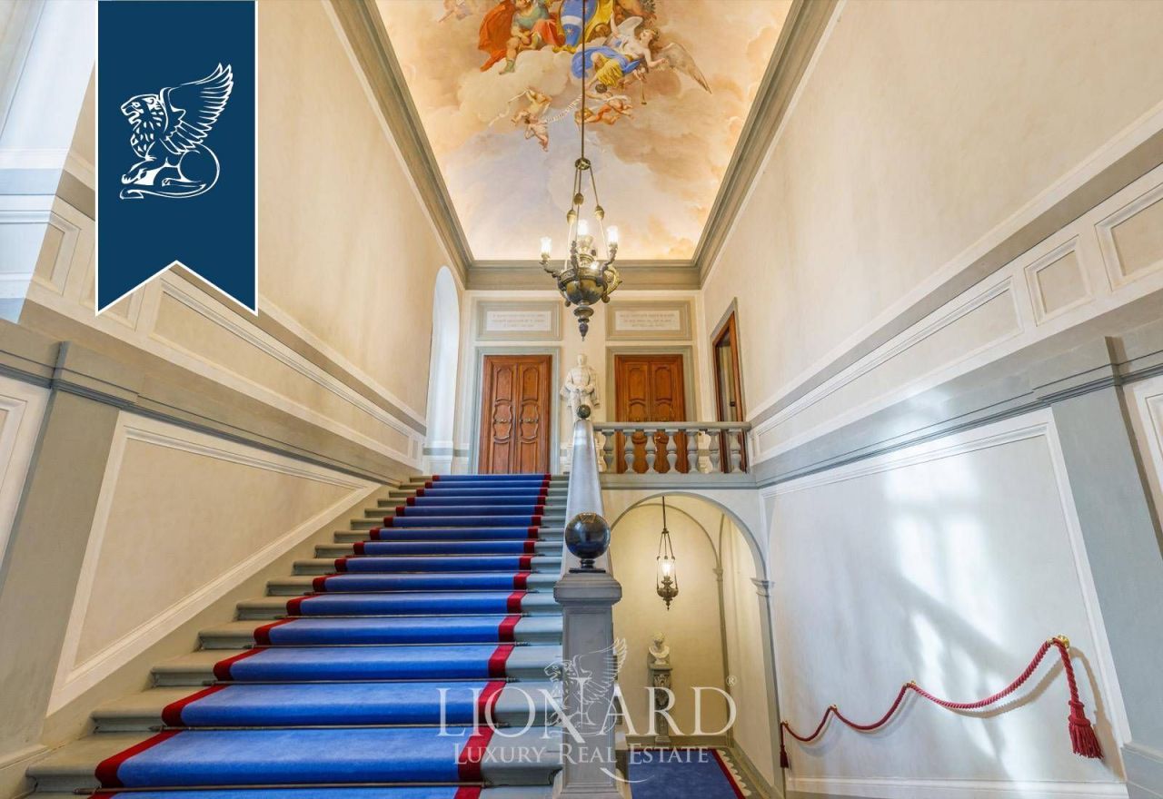 Дом во Флоренции, Италия, 5 500 м² - фото 18