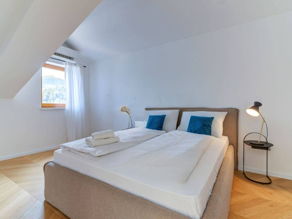 Квартира в Опатии, Хорватия, 177 м² - фото 14