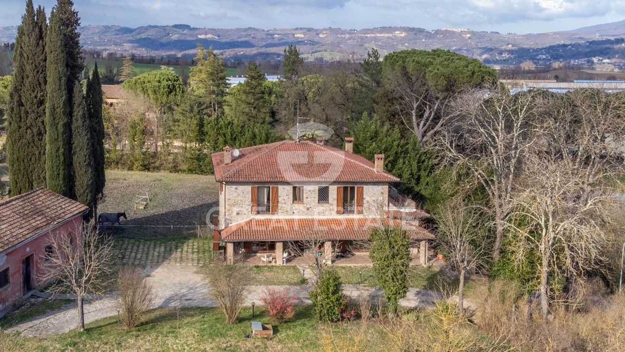 Дом в Фабро, Италия, 452.7 м² - фото 3