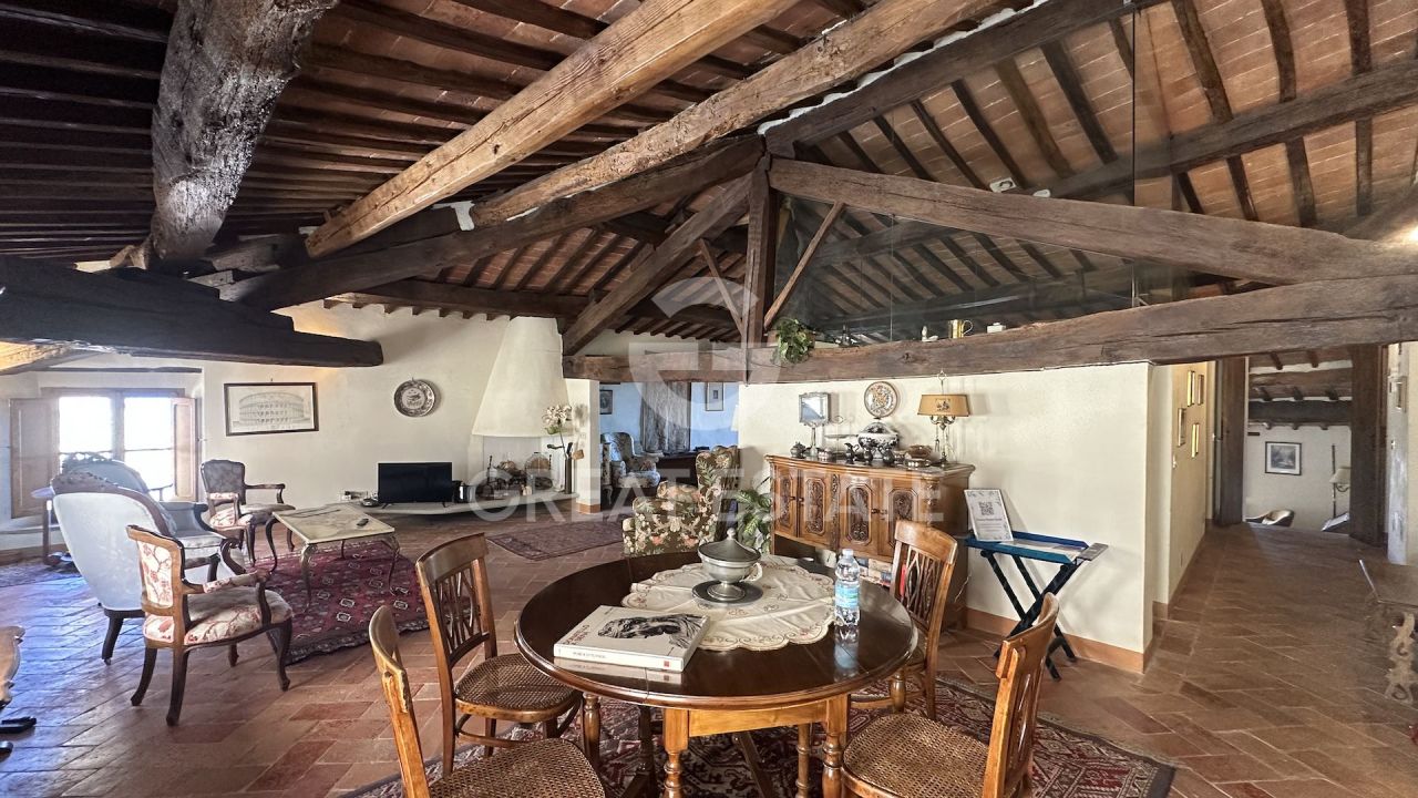 Апартаменты в Монтепульчано, Италия, 122 м² - фото 8