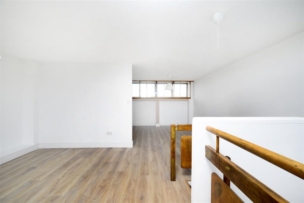 Квартира в Лондоне, Великобритания, 80 м² - фото 15