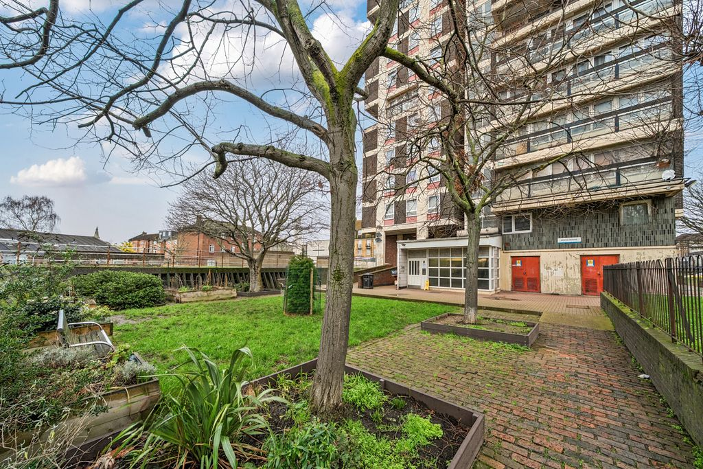 Квартира в Лондоне, Великобритания, 60 м² - фото 15