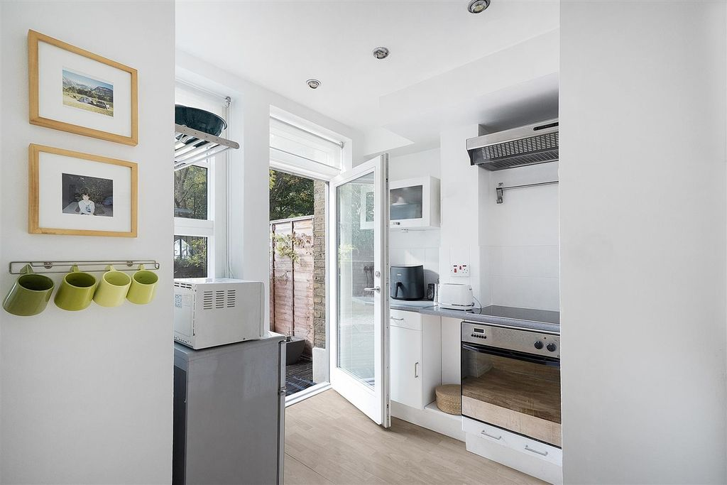 Квартира в Лондоне, Великобритания, 36 м² - фото 15