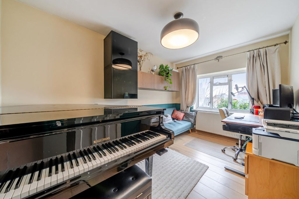 Квартира в Лондоне, Великобритания, 57 м² - фото 16