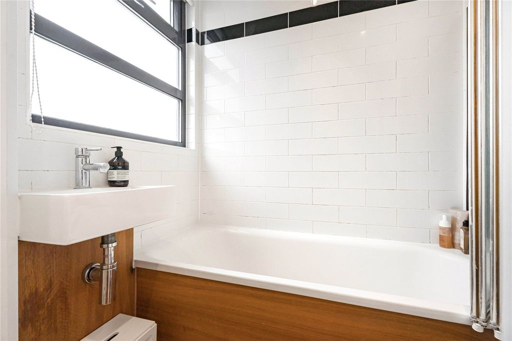 Квартира в Лондоне, Великобритания, 41 м² - фото 16