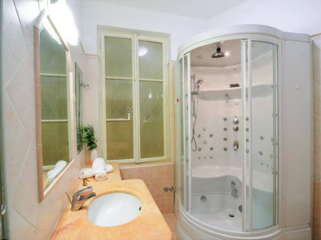 Дом в Опатии, Хорватия, 205 м² - фото 16