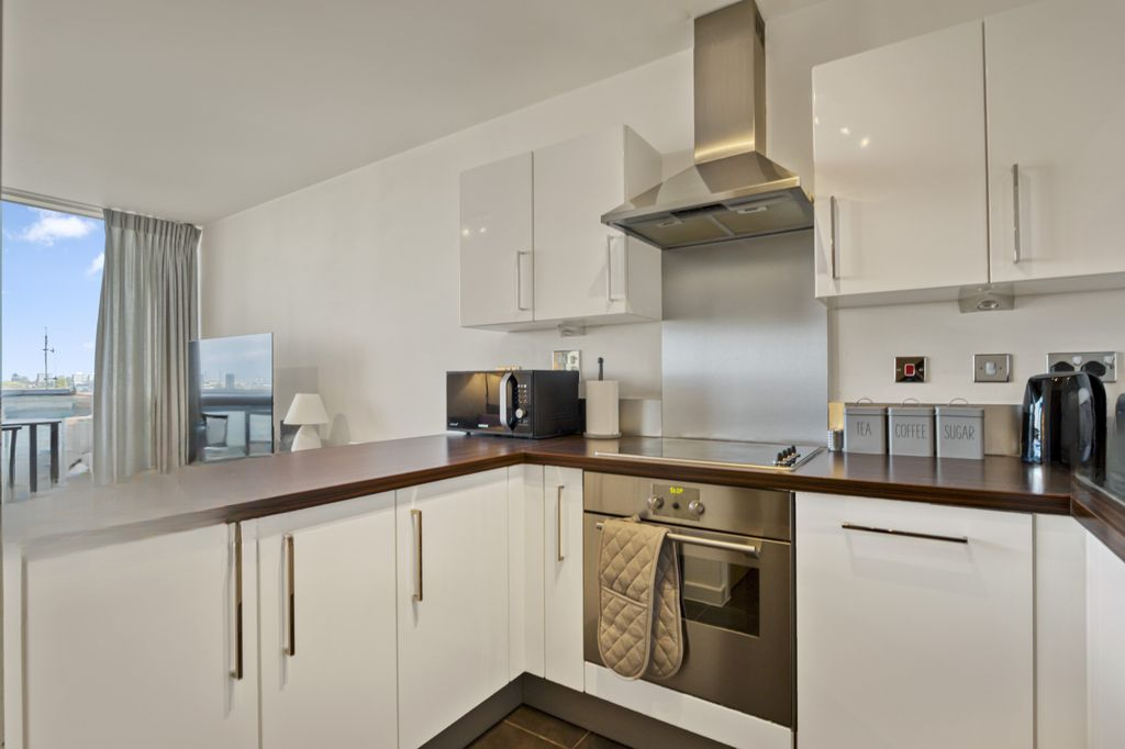 Квартира в Лондоне, Великобритания, 43 м² - фото 17