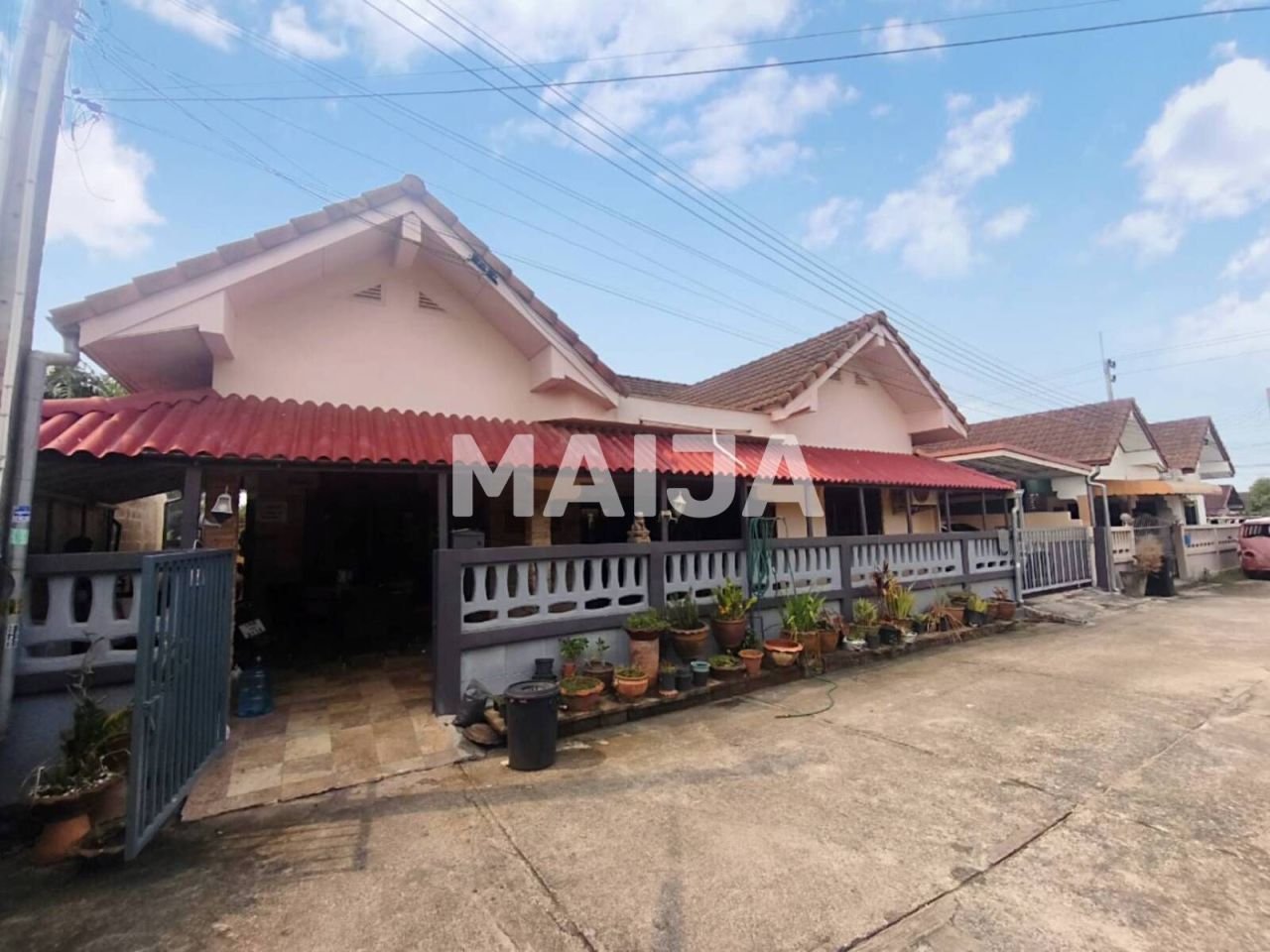 Вилла в Паттайе, Таиланд, 212 м² - фото 1