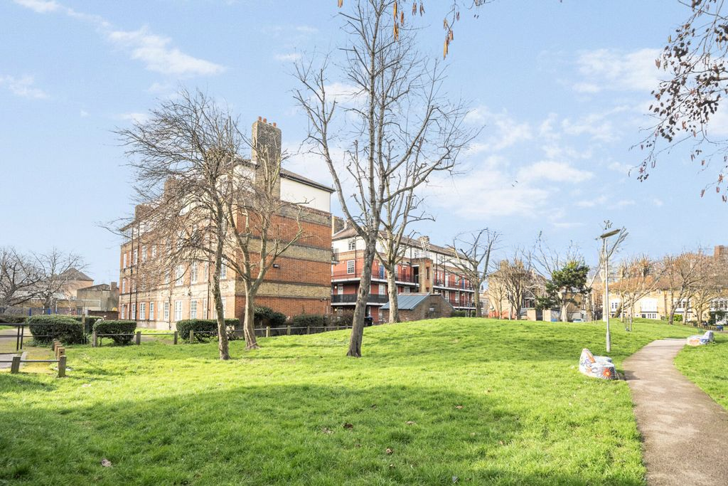 Квартира в Лондоне, Великобритания, 60 м² - фото 17