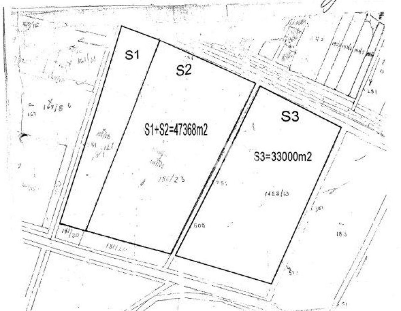 Земля в Тиране, Албания, 47 368 м² - фото 4