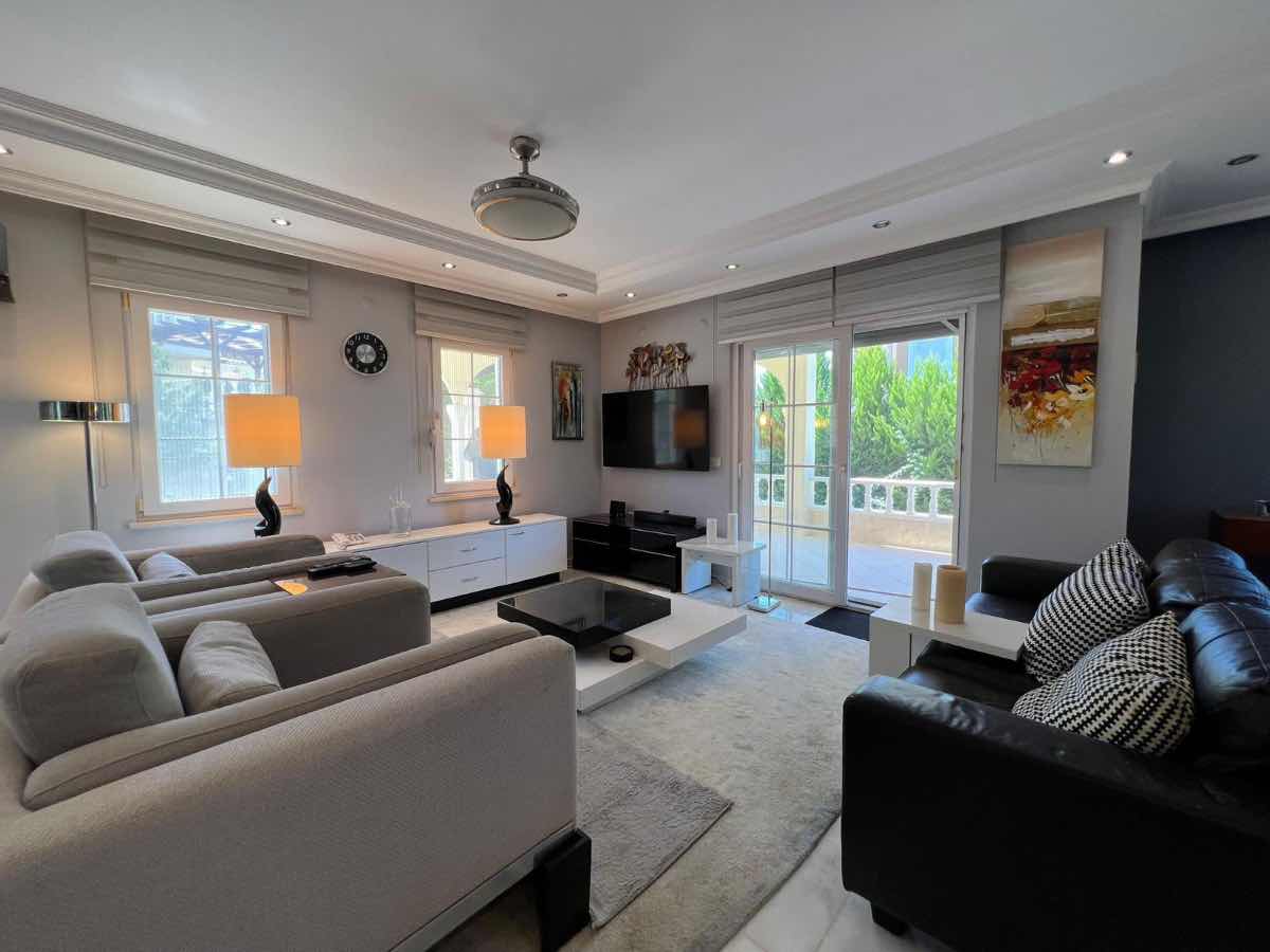 Вилла в Алании, Турция, 260 м² - фото 2