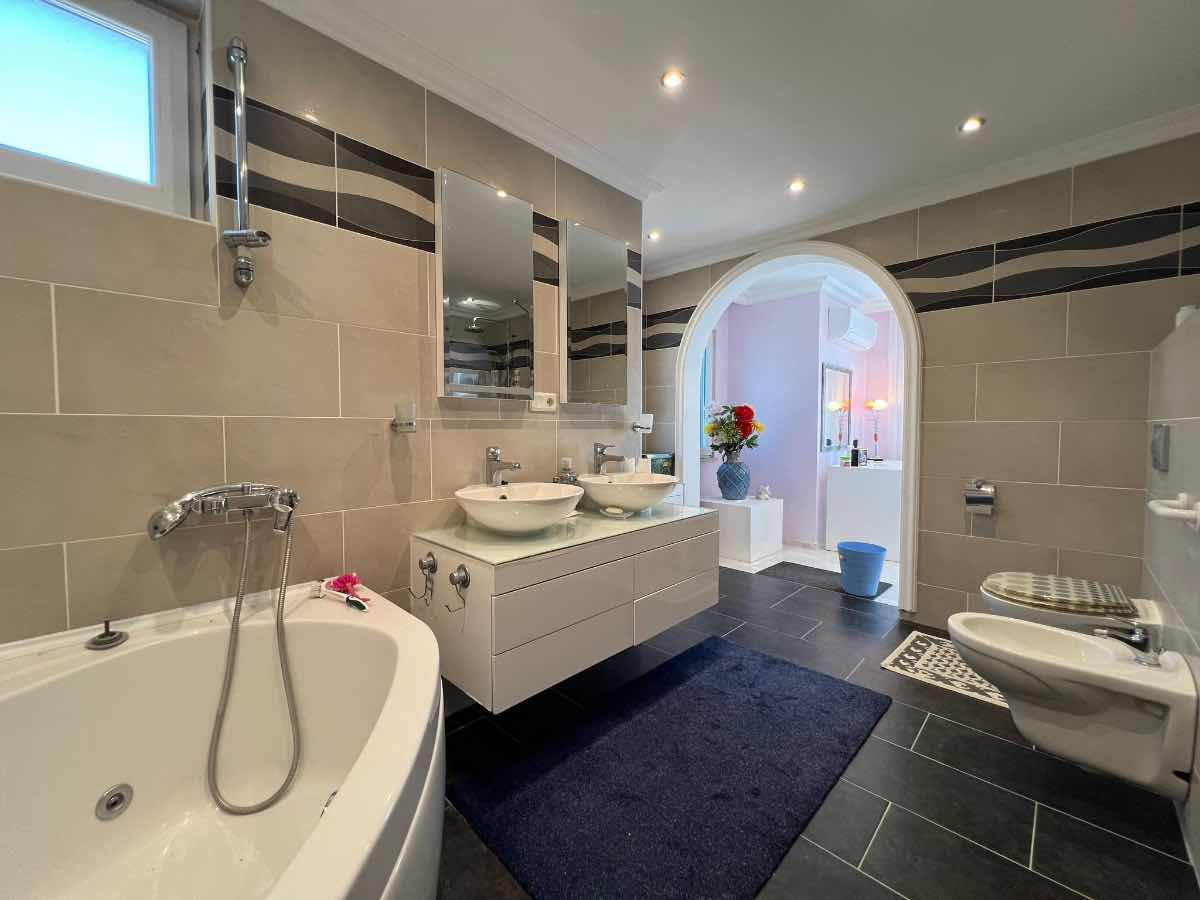 Вилла в Алании, Турция, 260 м² - фото 17