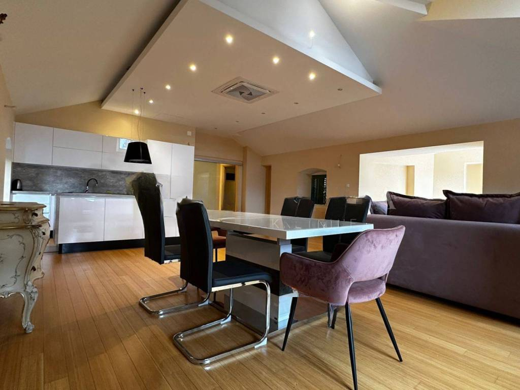 Квартира в Опатии, Хорватия, 134 м² - фото 1