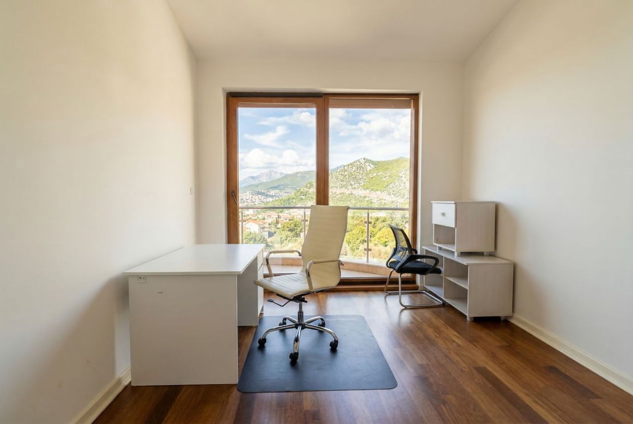 Квартира в Будве, Черногория, 151 м² - фото 8