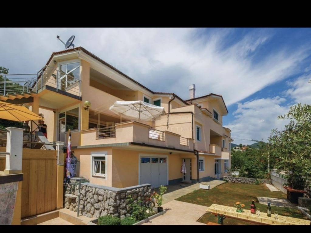 Дом в Опатии, Хорватия, 1 000 м² - фото 6