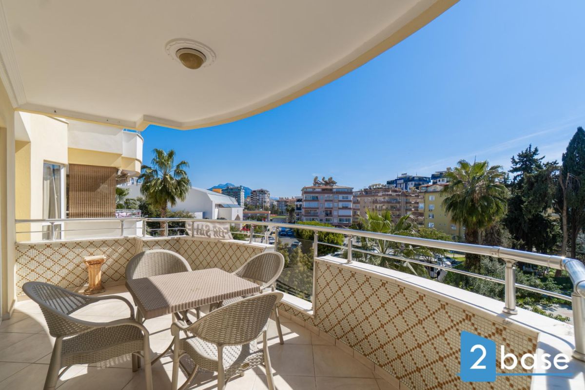 Квартира в Алании, Турция, 90 м² - фото 1