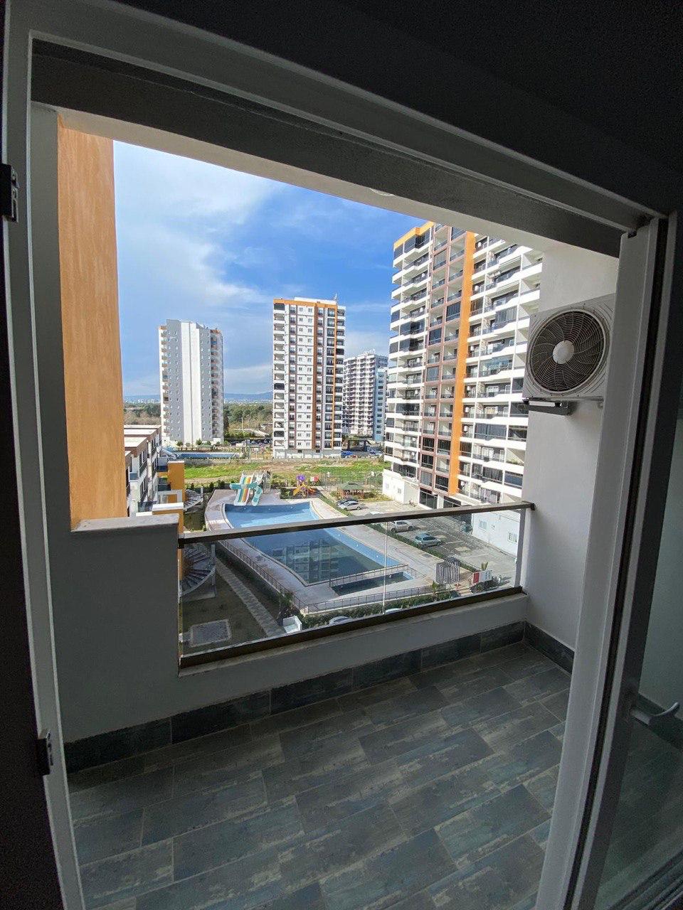 Квартира в Мерсине, Турция, 65 м² - фото 1