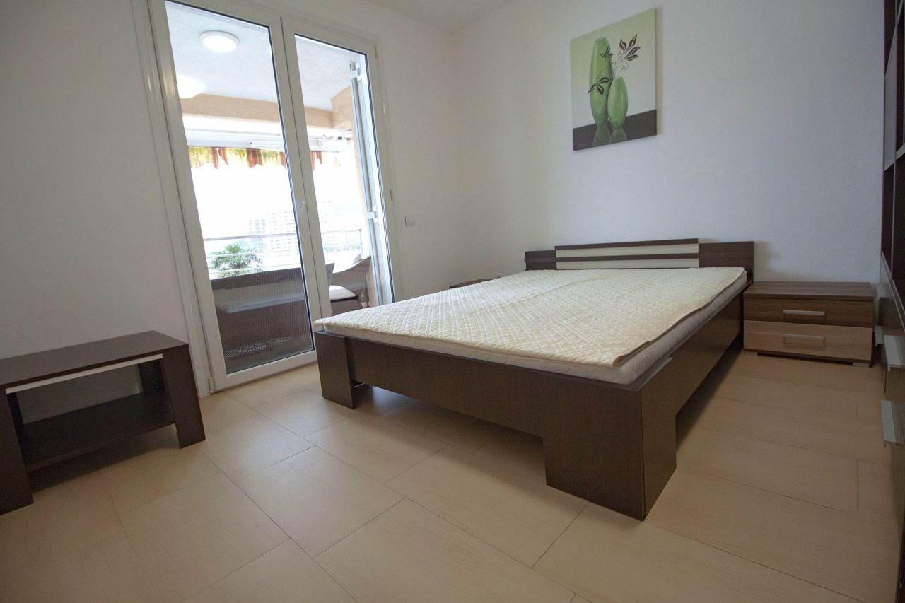 Квартира в Будве, Черногория, 69 м² - фото 9