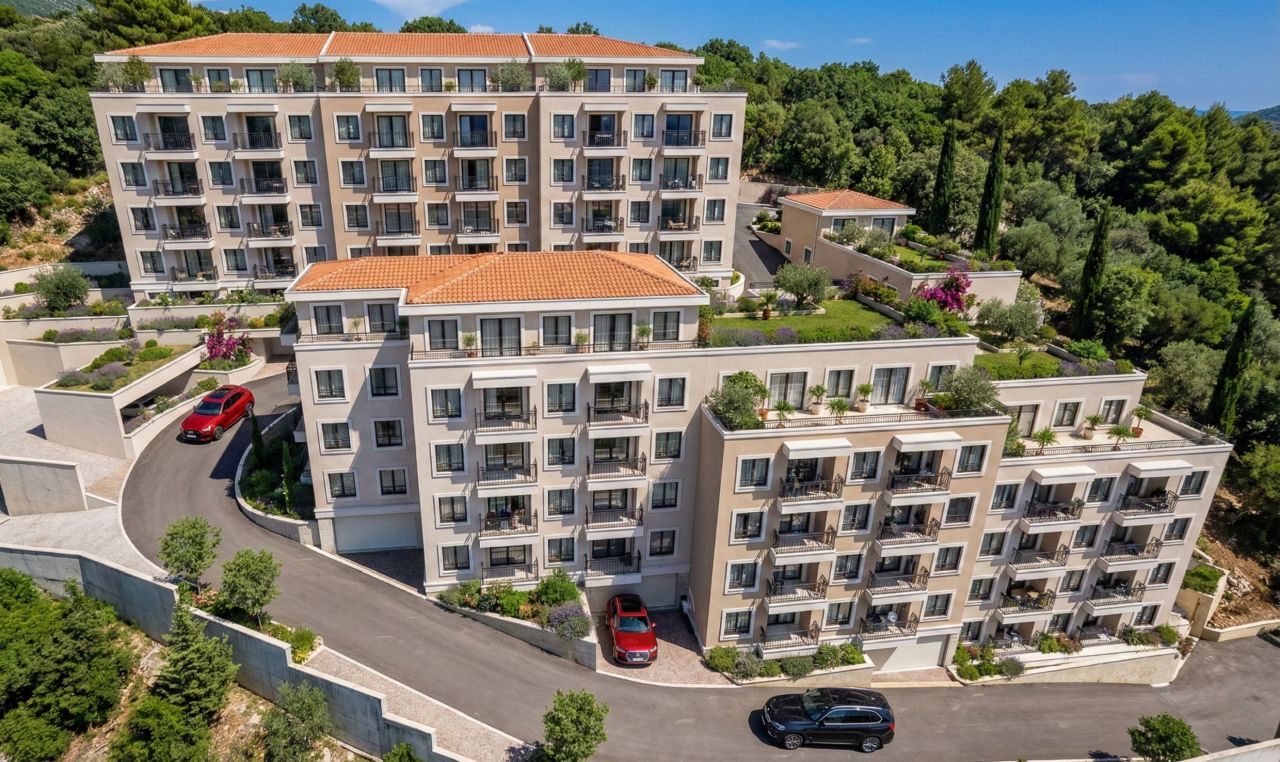 Квартира в Будве, Черногория, 107.09 м² - фото 1