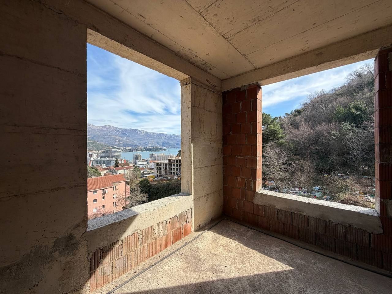 Квартира в Будве, Черногория, 79.36 м² - фото 10