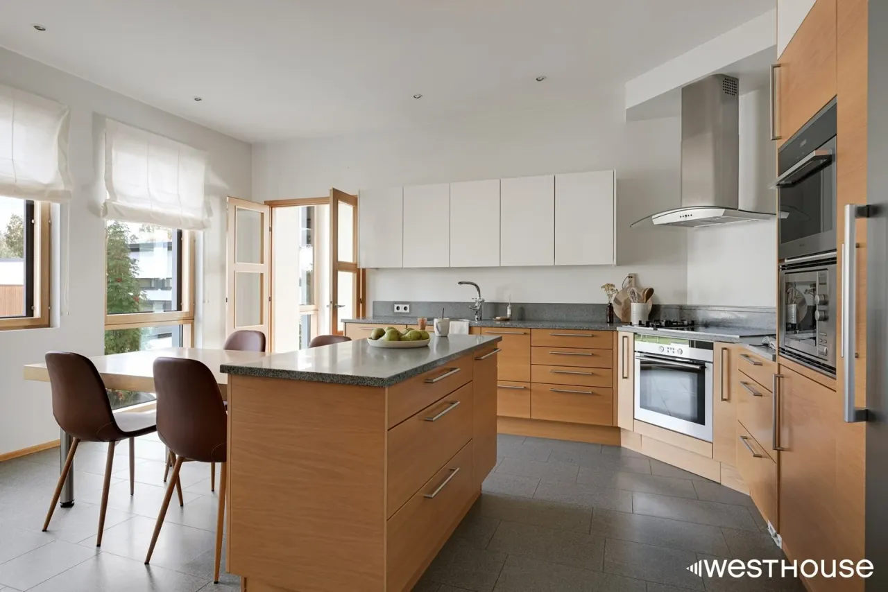 Дом в Хельсинки, Финляндия, 366 м² - фото 13