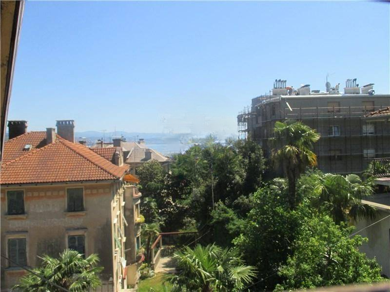 Квартира в Опатии, Хорватия, 98 м² - фото 1