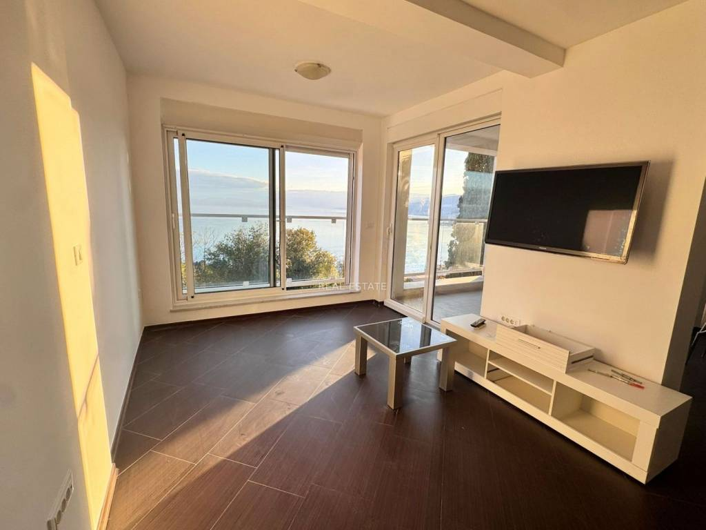 Квартира в Опатии, Хорватия, 57 м² - фото 1