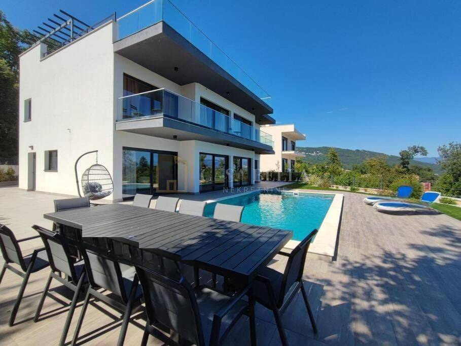 Дом в Опатии, Хорватия, 400 м² - фото 2