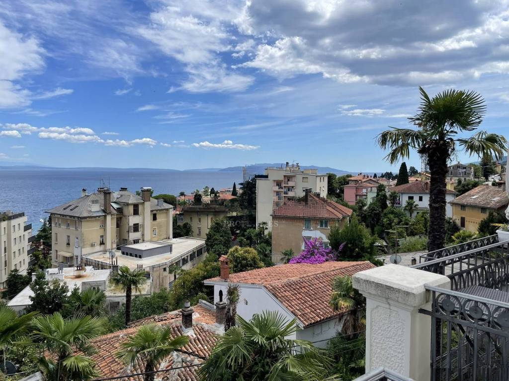 Квартира в Опатии, Хорватия, 205 м² - фото 2