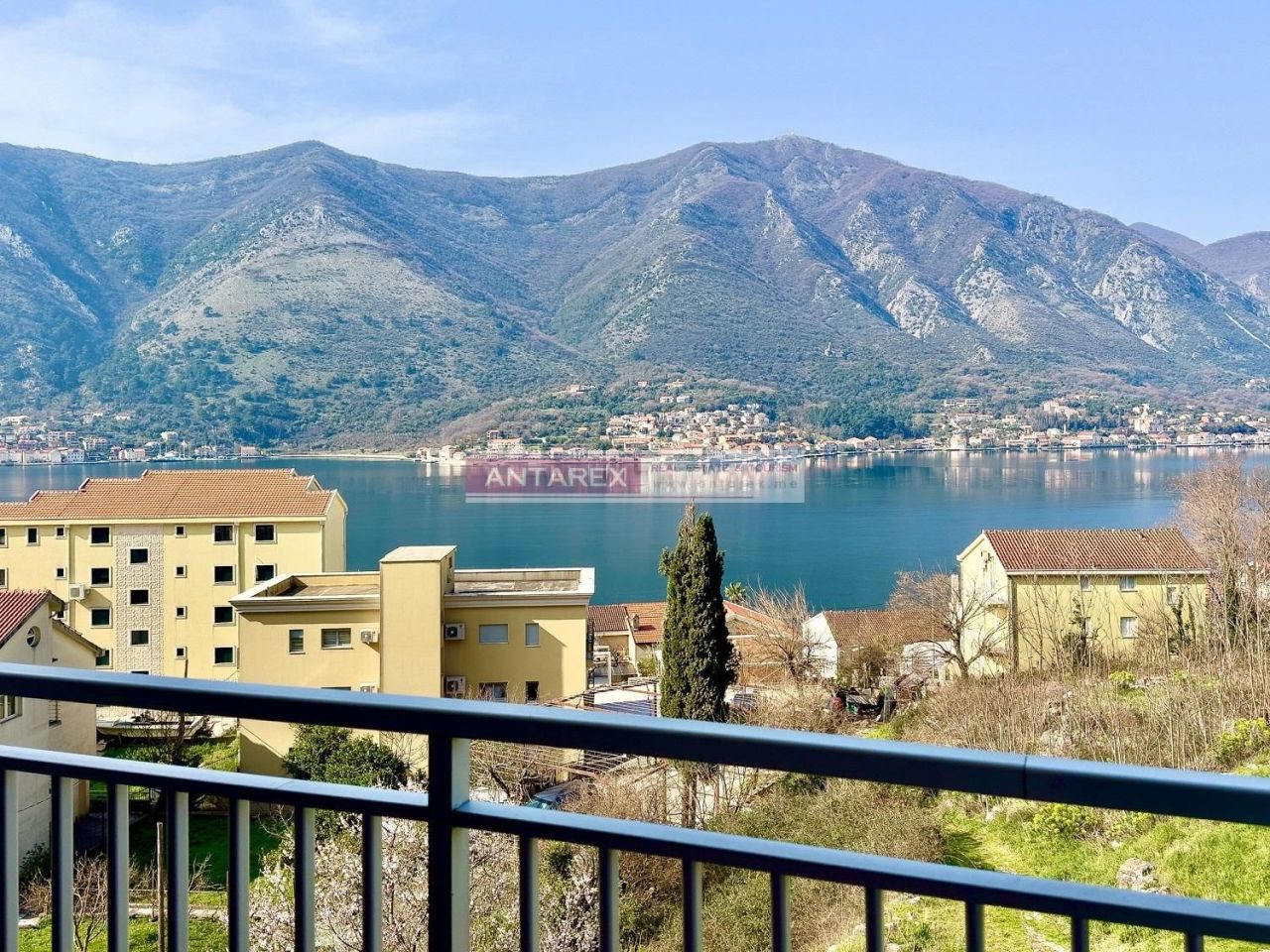 Апартаменты в Доброте, Черногория, 102 м² - фото 12