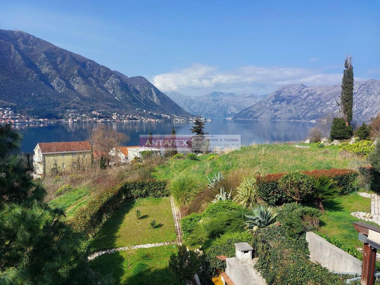 Апартаменты в Доброте, Черногория, 102 м² - фото 16