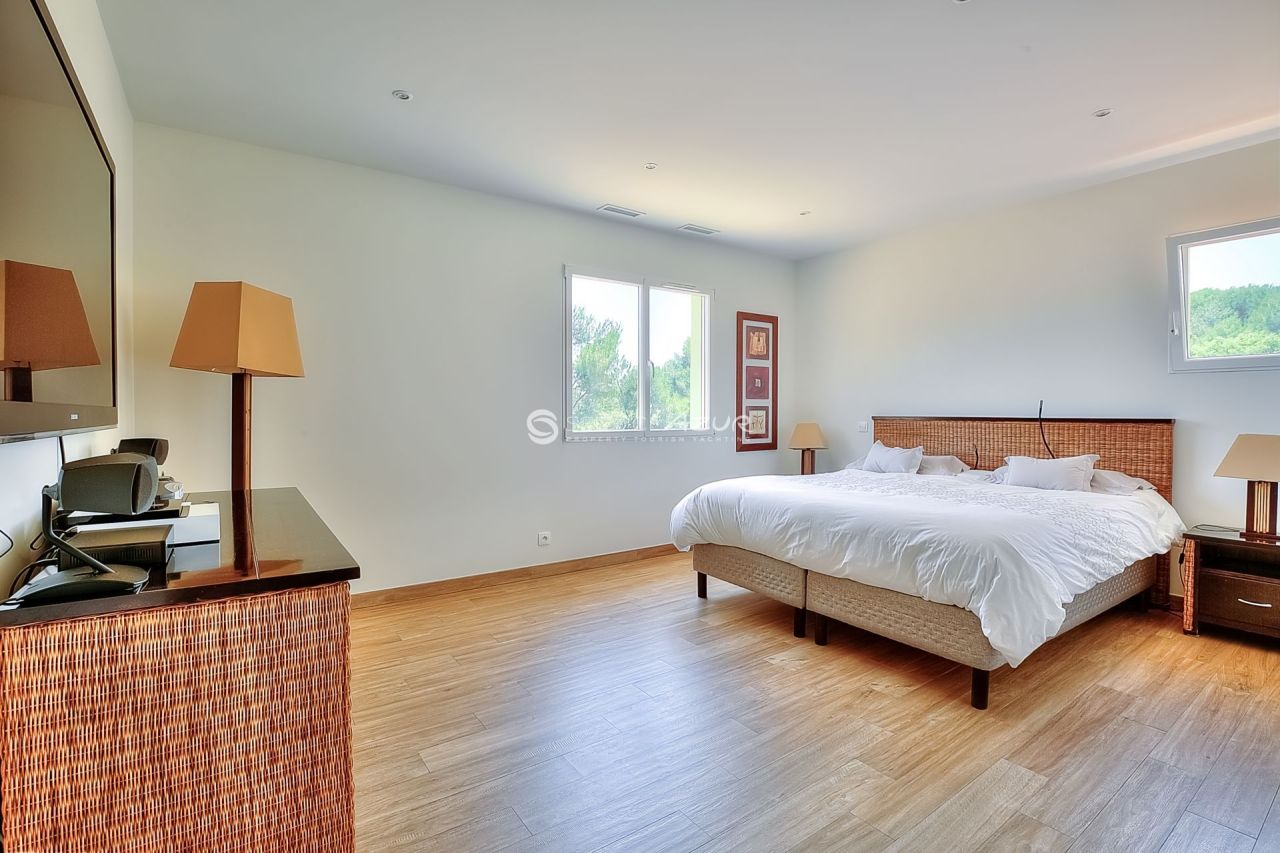 Вилла в Биоте, Франция, 260 м² - фото 18