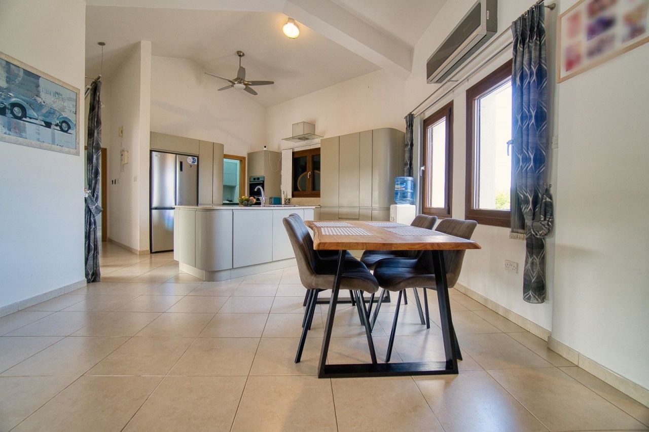 Бунгало в Пафосе, Кипр, 246 м² - фото 12