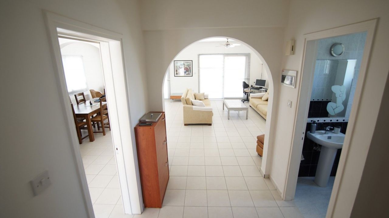 Вилла в Пафосе, Кипр, 170 м² - фото 14