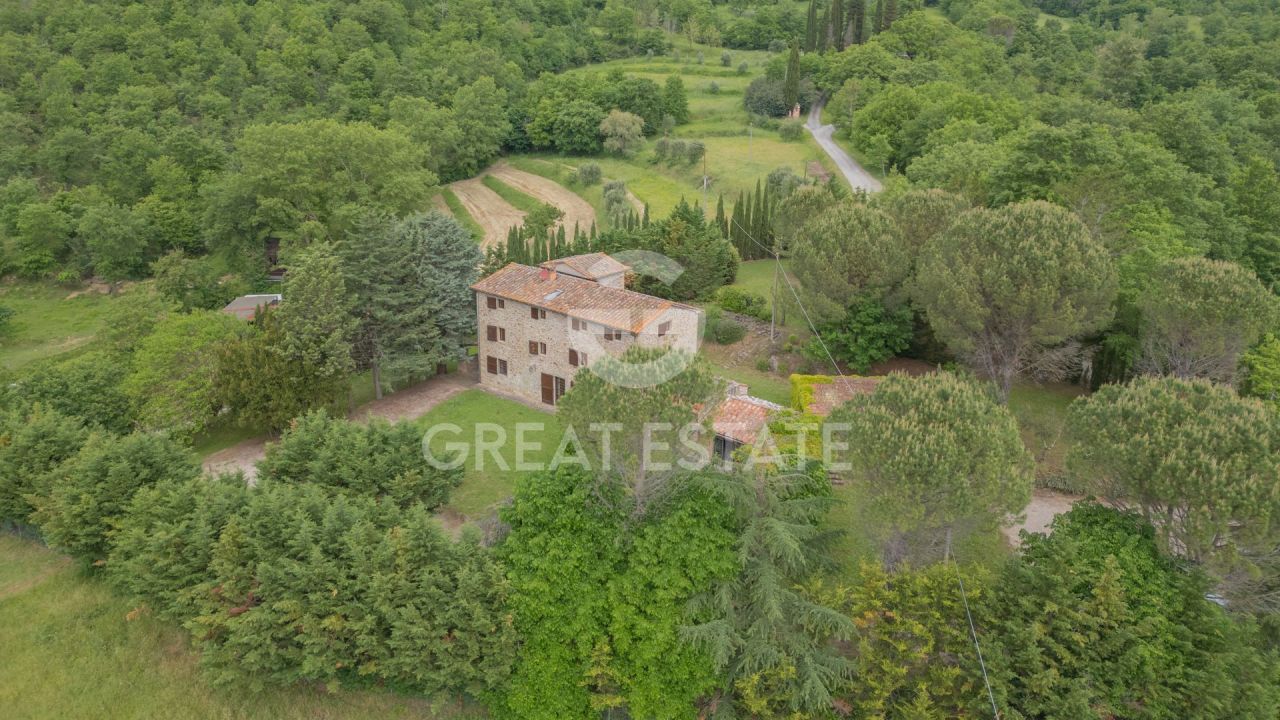 Дом в Кортоне, Италия, 442.3 м² - фото 6