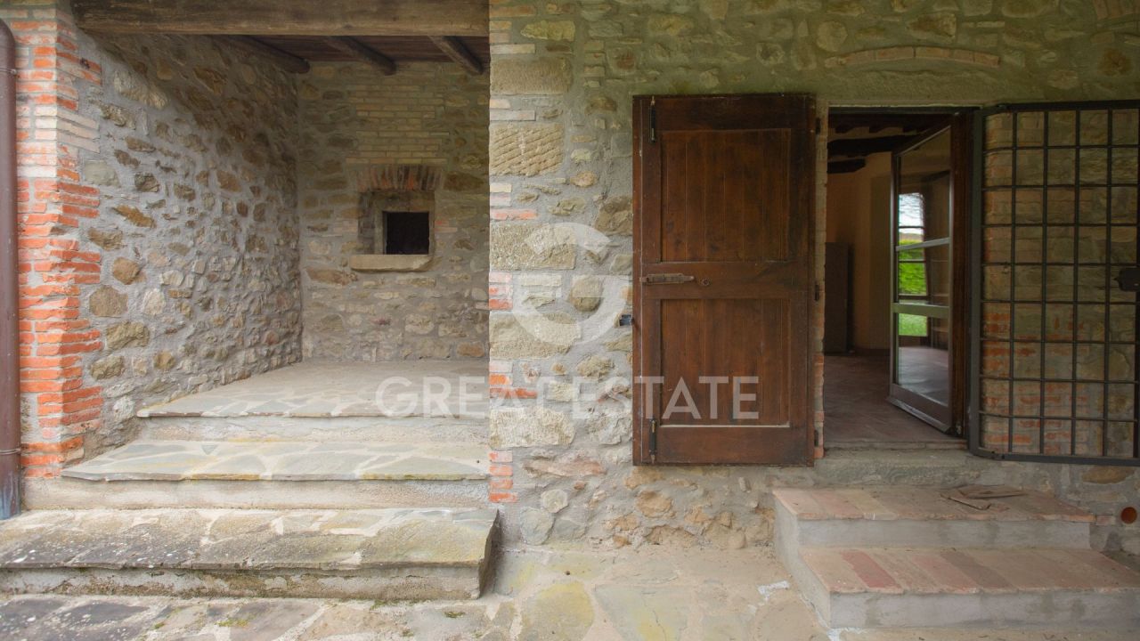 Дом в Кортоне, Италия, 442.3 м² - фото 9