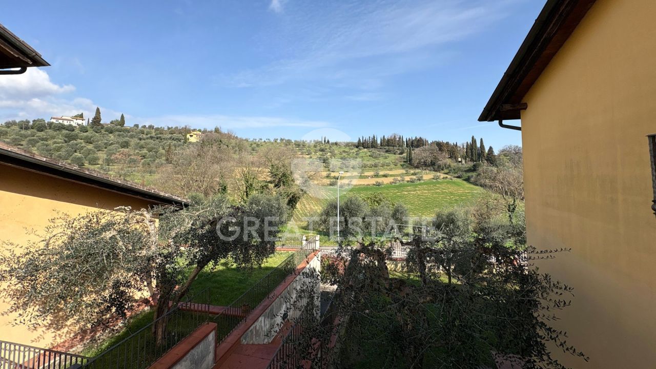 Апартаменты в Четоне, Италия, 117.3 м² - фото 9