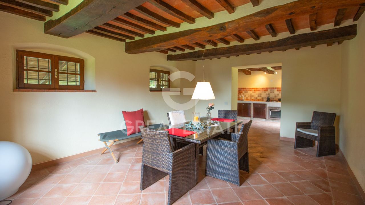 Дом в Кортоне, Италия, 442.3 м² - фото 14