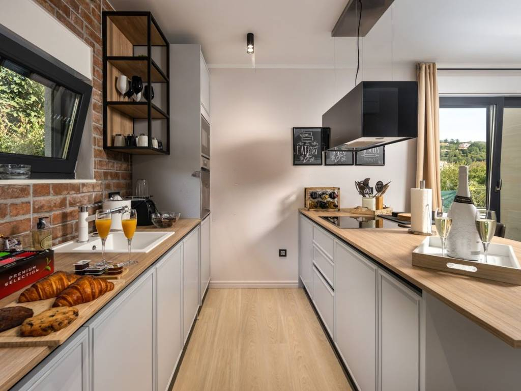 Дом в Опатии, Хорватия, 1 224 м² - фото 9